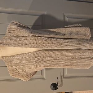 Cable knit taupe open front short sleeve vest